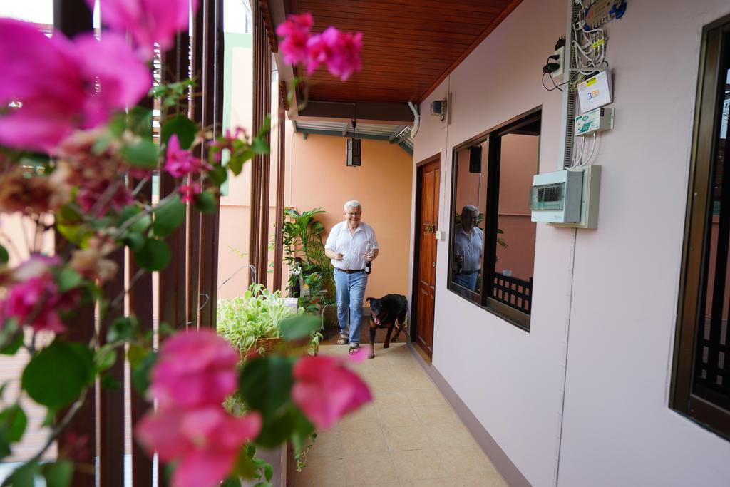 Baitong Homestay Chiang Mai Exterior photo
